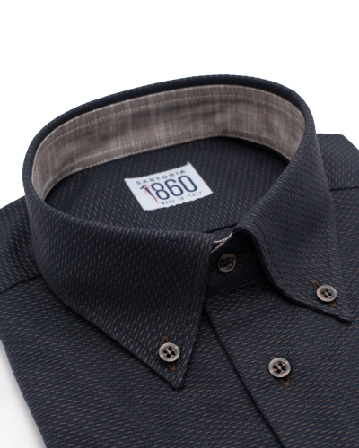 Camicia Noci – dobby 100% puro cotone blu con operatura testa di moro